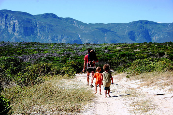 A Mosaic Beach Hike 1